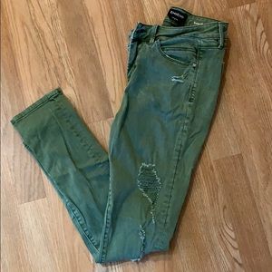 Bebe olive green jeans size 28